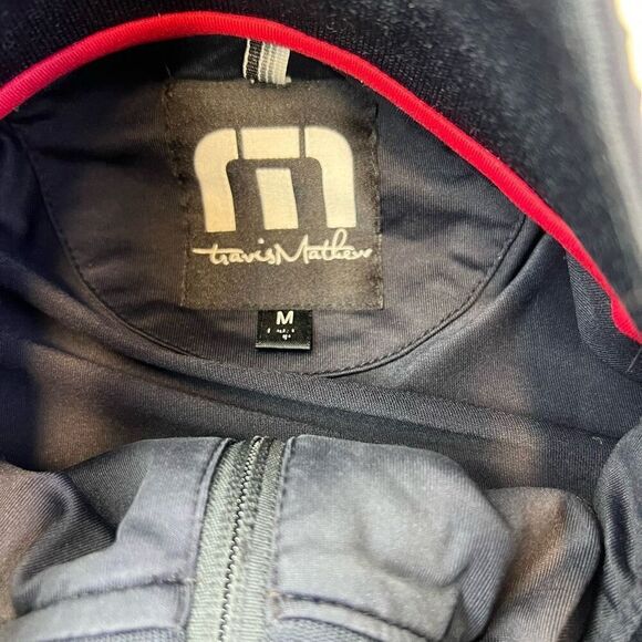 Travis Mathew Mens Nylon Blend Zip Up Golf Activewear Jacket Black Medium Jog - Picture 11 of 11